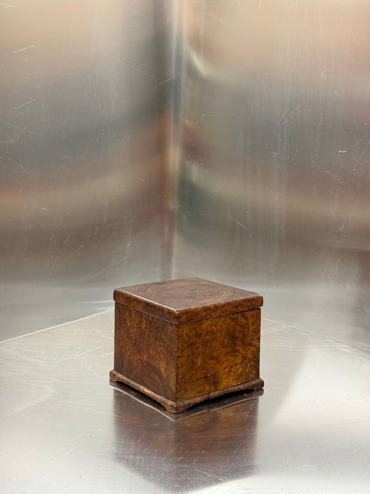 Lidded box in birch burl