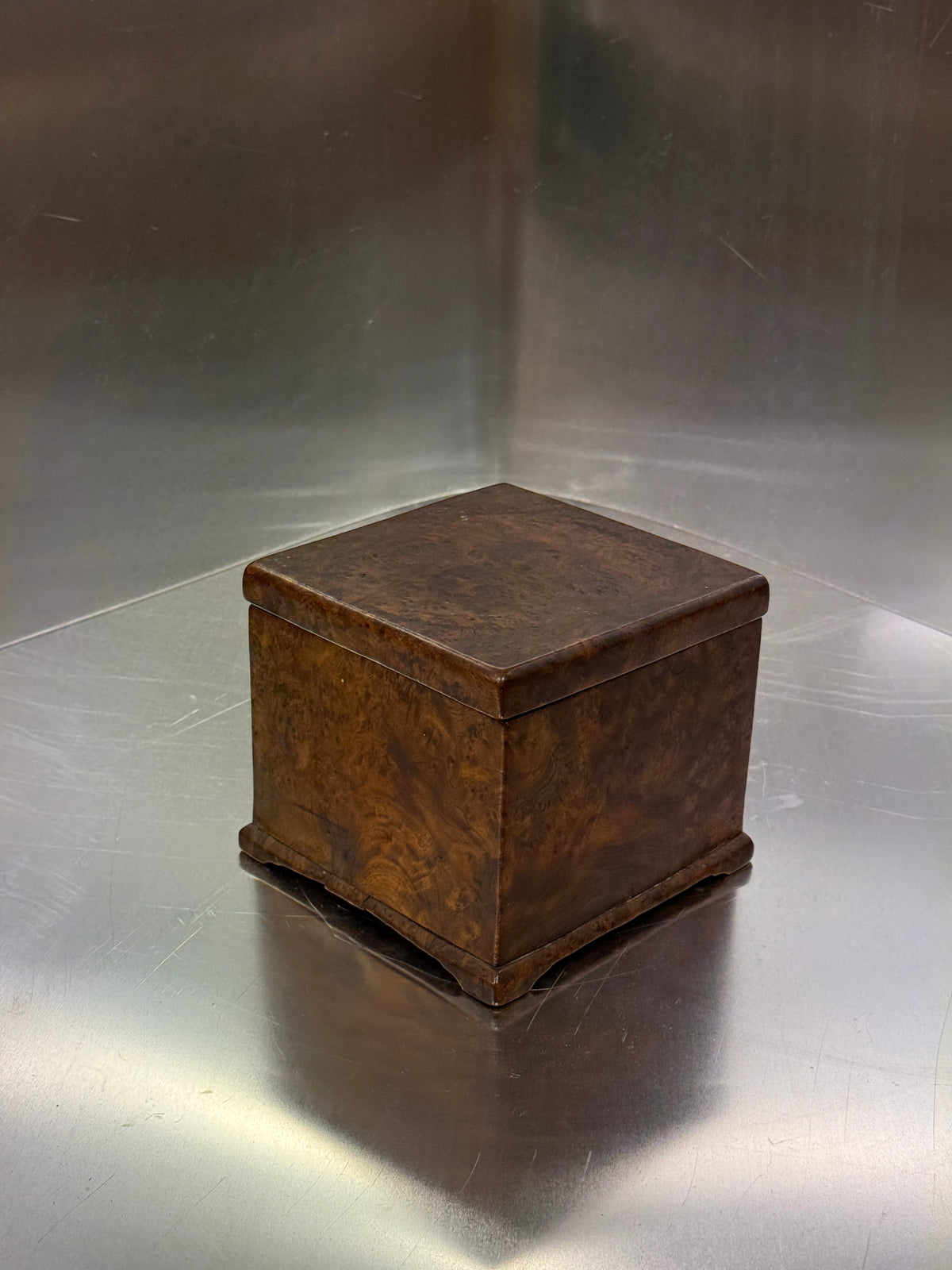 Lidded box in birch burl